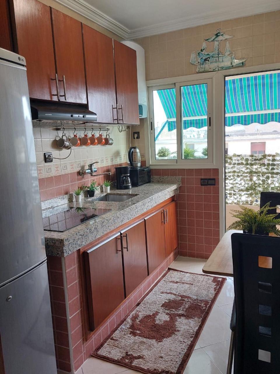 Appartement Au Coeur Du Centre Ville De Rabat Exterior photo
